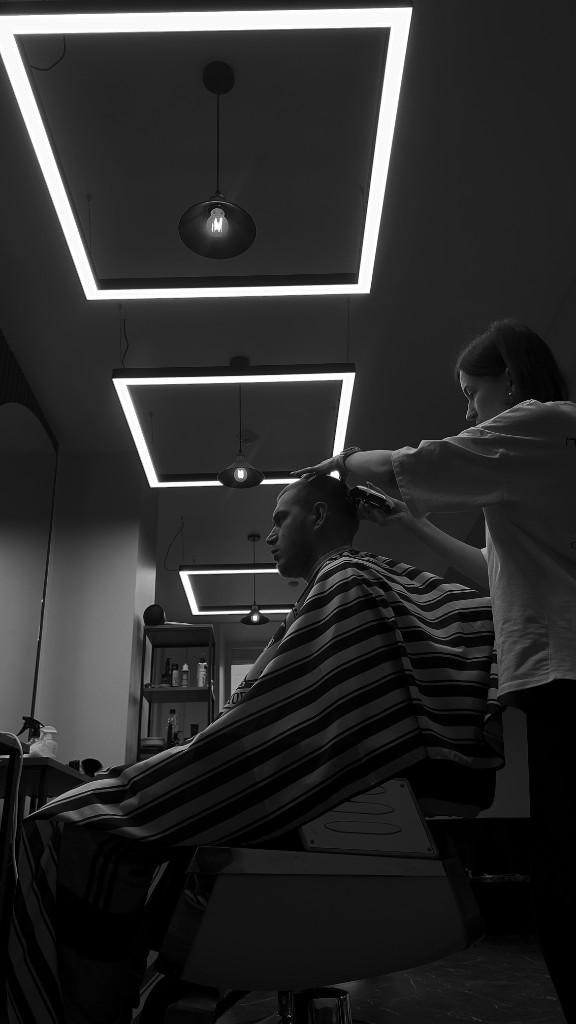 Чёткий fade, который держит форму
